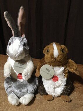 CARL THE RABBIT & RAY THE GUINEA PIG BEVERLY HILLS TEDDY BEAR BLOCKBUSTER 2002